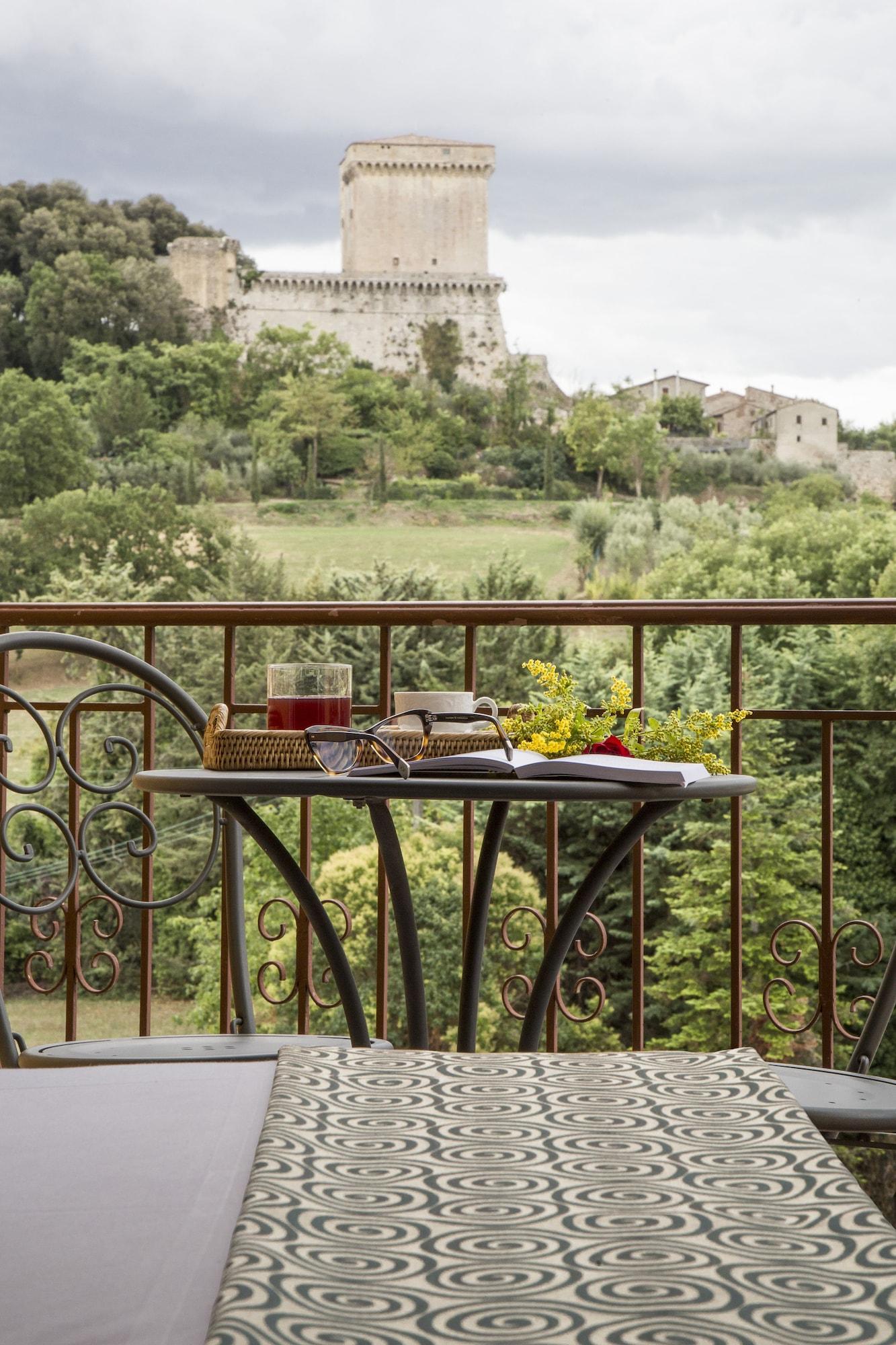 La Gustea Hotel & Cucina Sarteano Eksteriør bilde